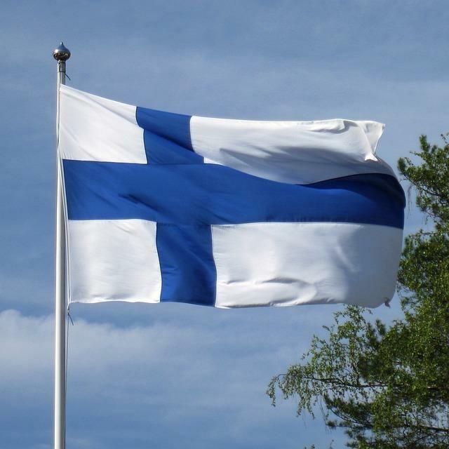 finnish-flag-123273_640